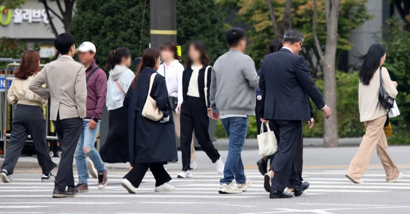 시민들이 발걸음을 옮기고 있다. (사진은 기사 내용과 무관함) / 뉴스1 ⓒ News1