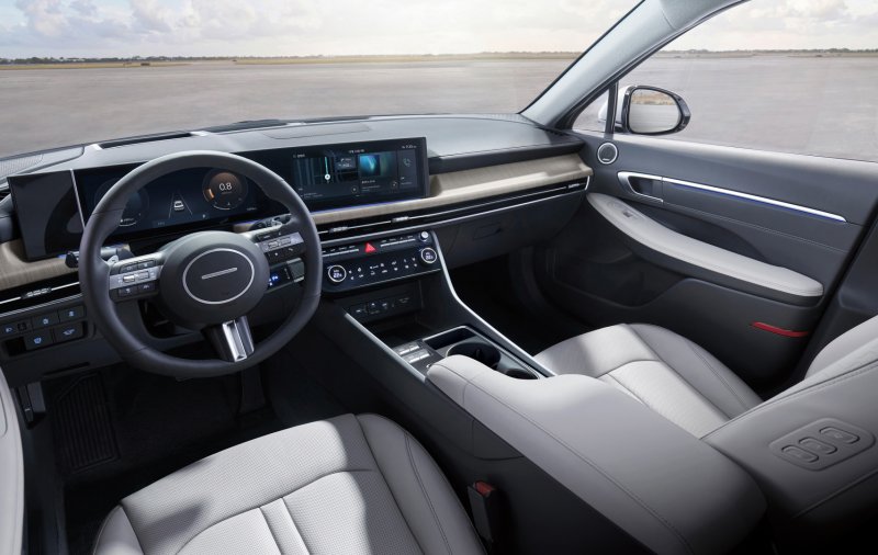 현대자동차 중형 세단 '2025 쏘나타 디 엣지' 내부(현대차 제공). 2024.10.25.