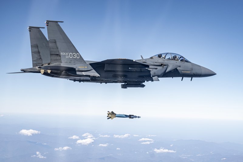 F-15K·F-16 투입...한미 연합공중훈련 "실사격 실시"