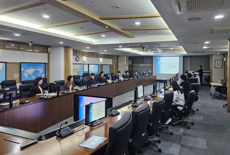 부산항 용호부두 재개발사업계획 수립용역 착수보고회. 부산항만공사 제공