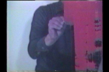 "관객 관점에 따라 작품은 이렇게도, 저렇게도 보일 수 있는 것" 이강소, 〈페인팅 78-1〉, 1978, 단채널 영상, 컬러, 무음, 29분 45초 [국립현대미술관 제공. 재판매 및 DB 금지]