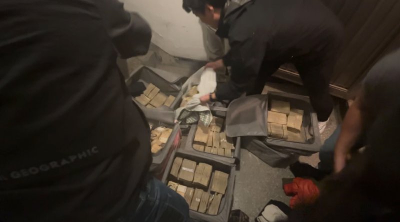 "나는 42억만 훔쳤다"...‘현금 68억 도난사건' 창고관리인의 항변