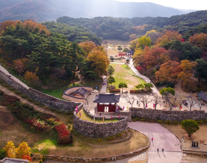 전북 고창 읍성 안 가을 풍경. 고창군 제공