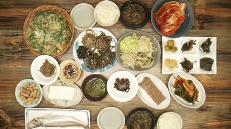 "방송국 사기꾼 많아"…전현무 '전현무계획2' 맛집 섭외 위기