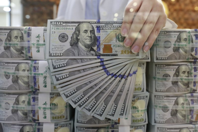 "환율 위기" 외국인 투자 들어오는 ‘길’ 넓힌다[2025년 경제정책방향]