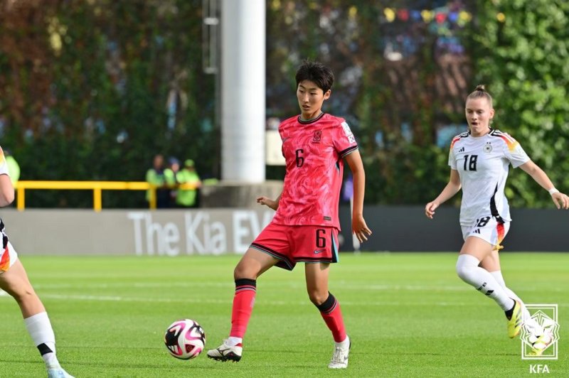 A대표팀에 처음 발탁된 김신지. (대한축구협회 제공)