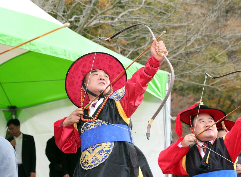 활쏘기(궁도)의 기원은 울산.. 42개국 활 전문가들 논의