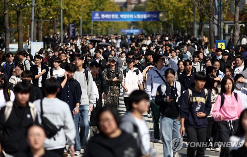 '문제유출' 연세대 논술 "재시험 여부 판결 따라 방안 마련할 것"