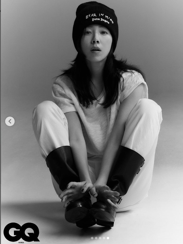 한지민, 섹시美…이런 모습은 처음[★핫픽]