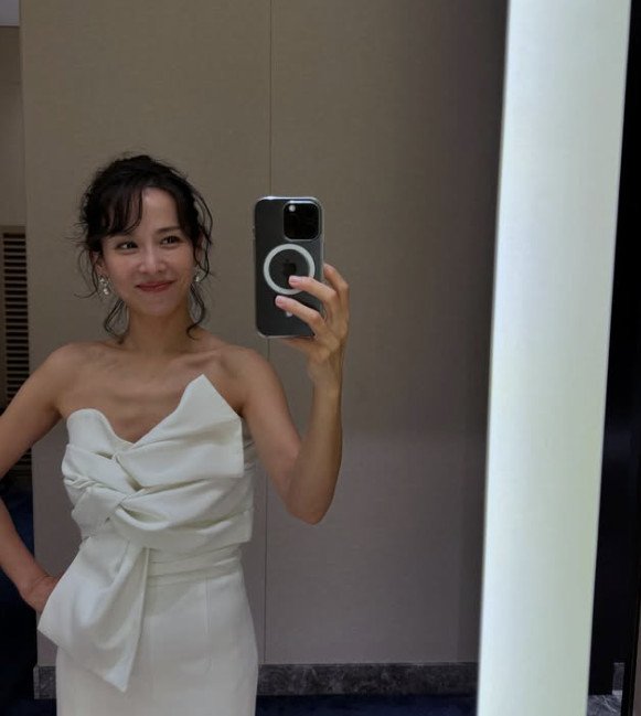 [서울=뉴시스] 조여정. (사진=조여정 인스타그램 캡처) 2024.11.23. photo@newsis.com *재판매 및 DB 금지