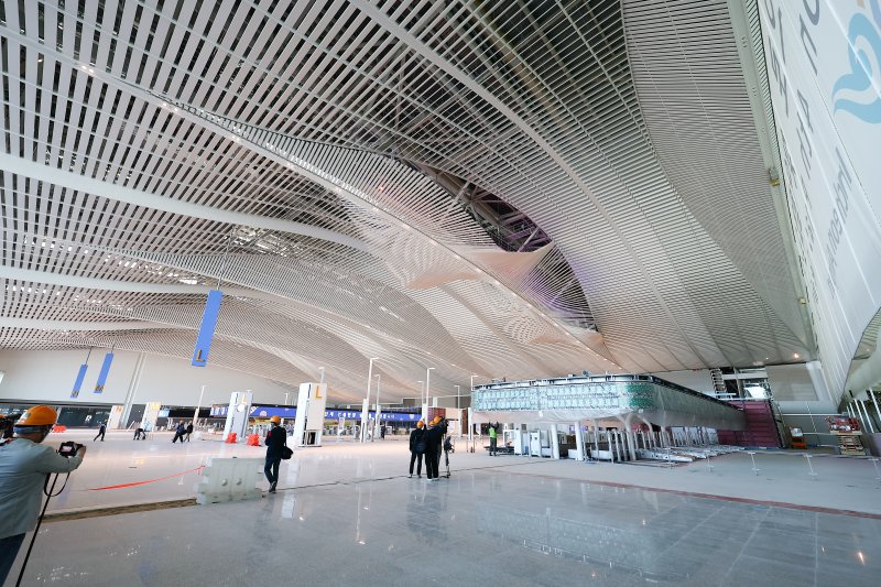 [인천공항=뉴시스] 김근수 기자 = 지난 5월 인천국제공항 제2여객터미널 4단계 건설현장의 모습. 2024.11.28. ks@newsis.com