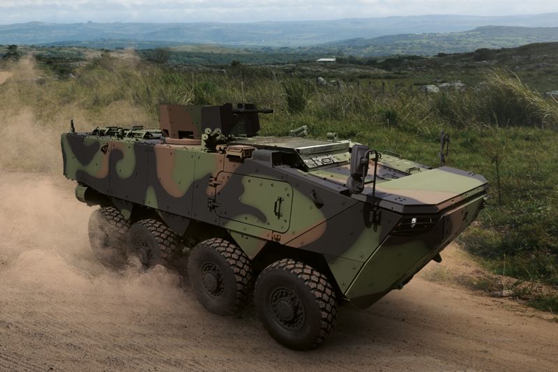 현대로템의 차륜형장갑차 K808. 현대로템 제공