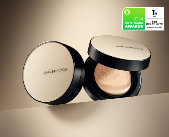 ‘천만 쿠션’ 정샘물, 2024 올리브영&middot;화해 어워즈 동시 석권