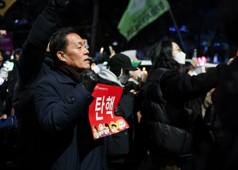 이재준 수원시장, 윤석열 담화 "제정신 아니다, 당장 끌어내려야"