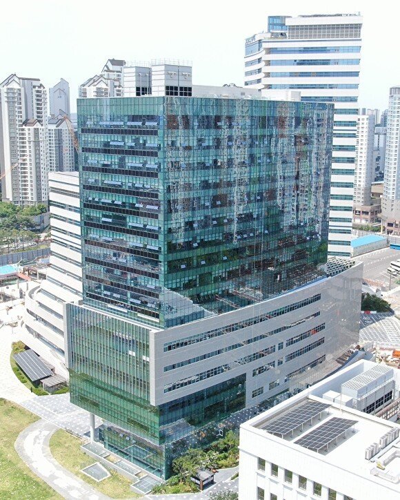 '경기형 과학고' 4개 더 생긴다...부천·성남· 시흥·이천 예비지정