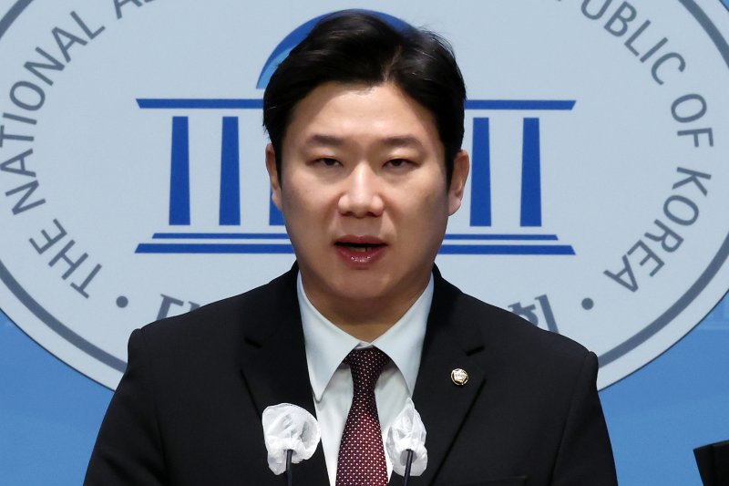 진종오 "내가 탄핵 반대표? 명백한 허위..그런 발언 한 적 없어"