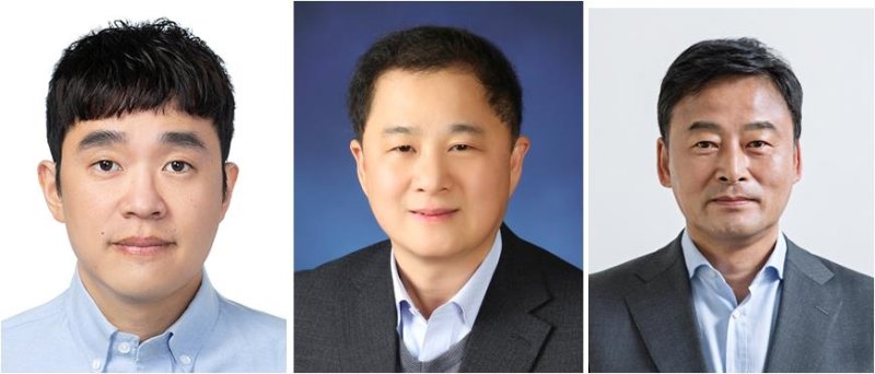 신진우 교수·하승열 교수·이기형 이사장 (출처=연합뉴스)