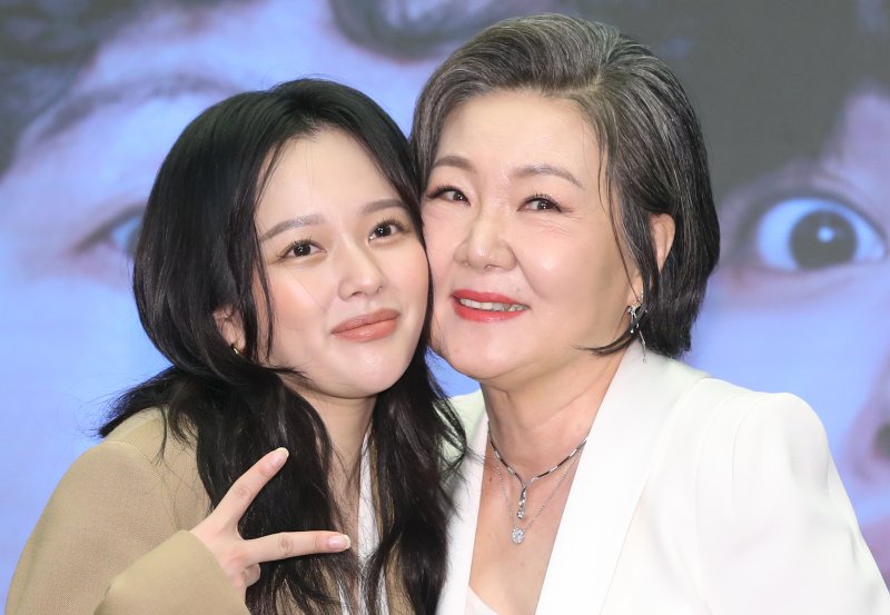 정지소로 회춘한 김해숙…'수상한 그녀', 드라마로 만난다(종합)