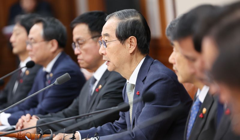 "정치리스크가 경제리스크 전이 않도록 일관된 경제정책 추진해야"
