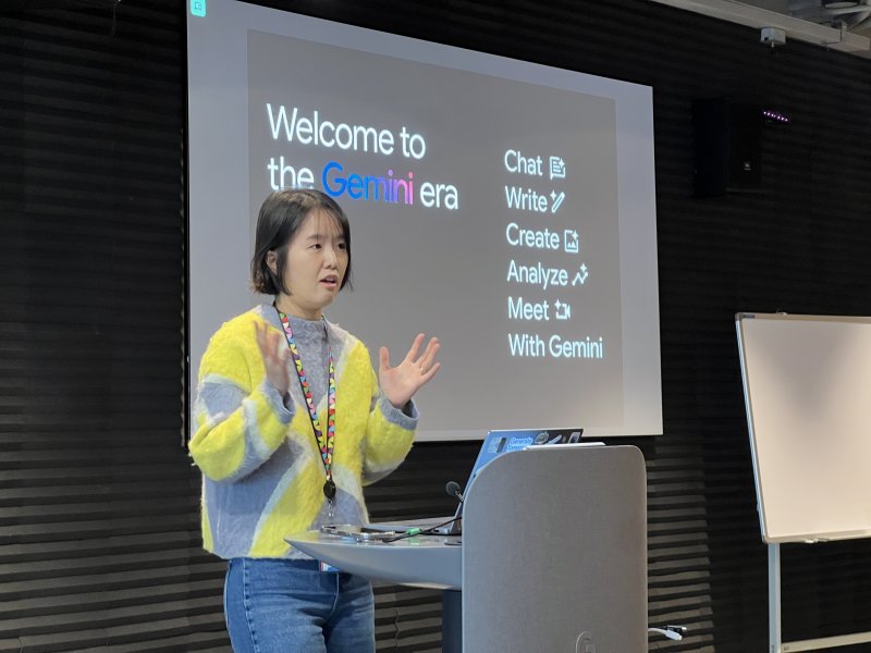 조혜민 구글 워크스페이스 커스터머 엔지니어링 코리아 리드가 18일 서울 강남구 구글코리아 본사에서 열린 '구글 워크스페이스를 위한 제미나이' 세션에서 발표하고 있다. 2024.12.18/뉴스1 ⓒ 뉴스1 김민재 기자