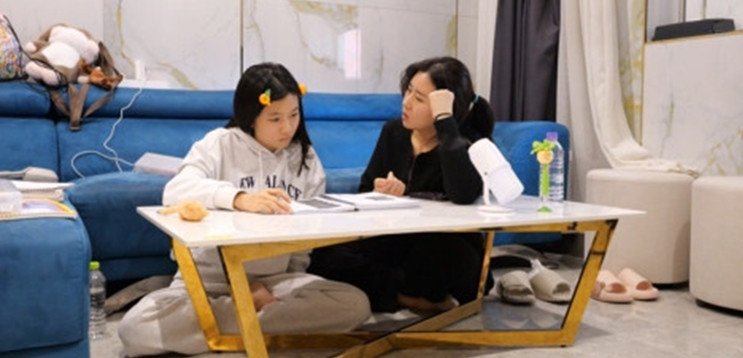 '전참시' 천재아역 유나, 학업+연기 병행 일상…유창한 영어까지