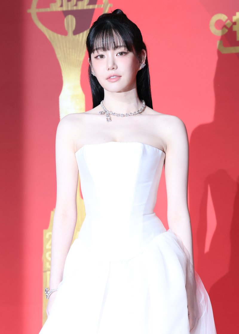 [뉴스1 ★]‘견미리 딸’ 이유비, 깜짝 놀랄 글래머 몸매…청순·섹시·반전 매력