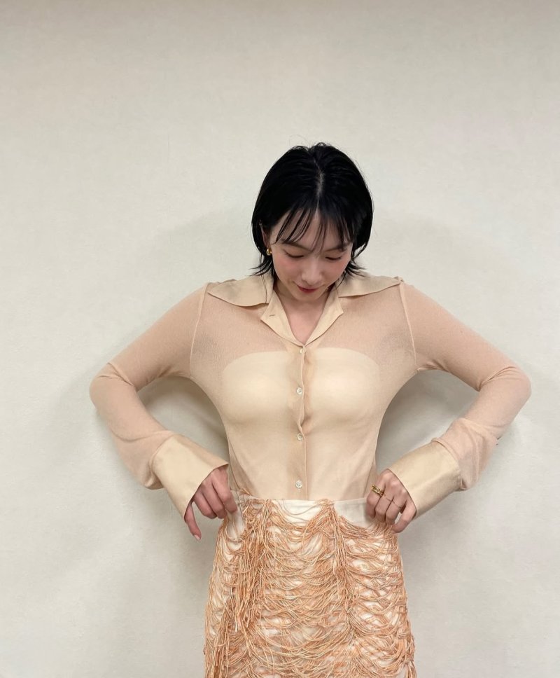 강지영, 전신 누드톤 시스루 패션…비현실적 미모