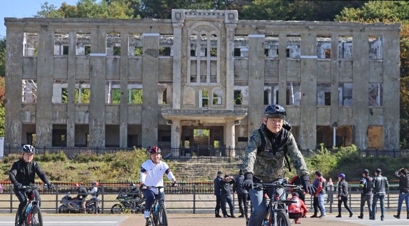 "자전거 타고 전국 순례" 문체부, 자전거 여행길 60선 발표
