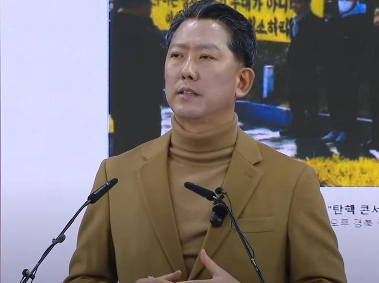 '안전상 문제' 가수 이승환 콘서트 취소한 구미시