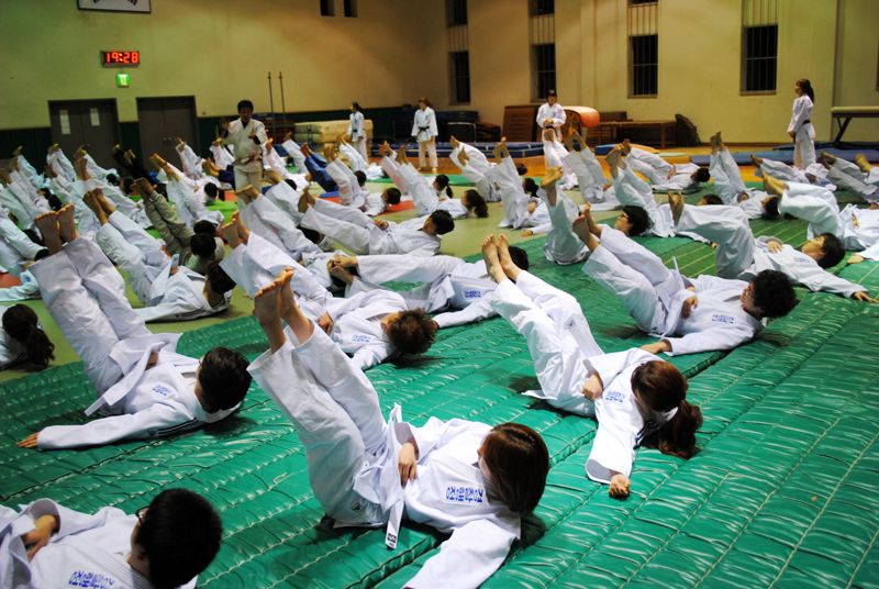 계명대 경찰행정학과가 우수 인재를 배출하면서 명문 학과의 위상을 다시 한번 입증하고 있다. 사진은 계명대 경찰행정학과 유도 실기 수업 장면. 계명대 제공