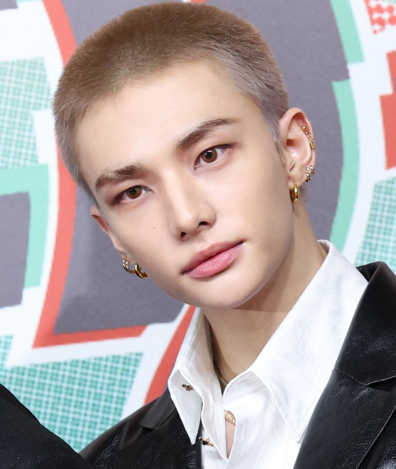 [뉴스1 ★]현진, 멋들어진 ‘골드 키위’ 헤어…독보적 카리스마 ‘So Good’