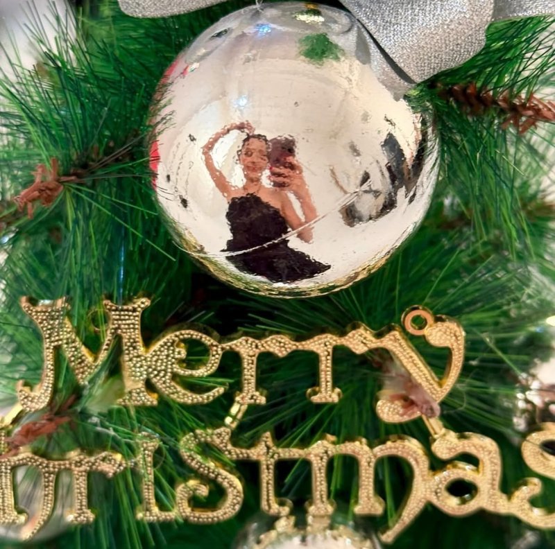 블랙핑크 지수, 미니 드레스에 시스루 스타킹