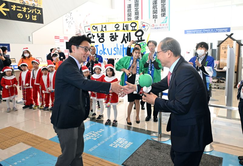 '이스타항공, 도쿠시마 첫 취항'
