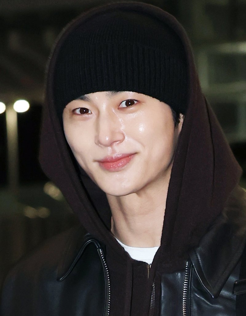 [뉴스1 ★]변우석, AAA출국…비주얼은 AAA+++