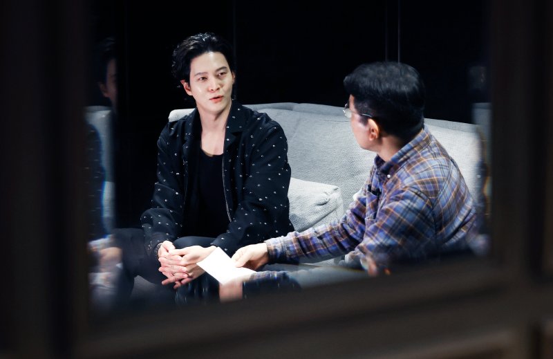 주원, 비치는 모습보다 감정 몰입에 진심인 배우 [정덕현의 페르소나K]