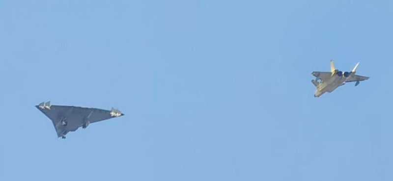 美 6세대 전투기 개발 재점화하나… 中 시제기 공개에 자극 [이종윤의 밀리터리 월드]