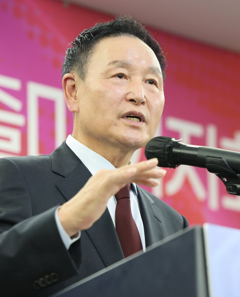 정몽규·신문선·허정무, 1월 8일 축구협회 회장직 놓고 격돌