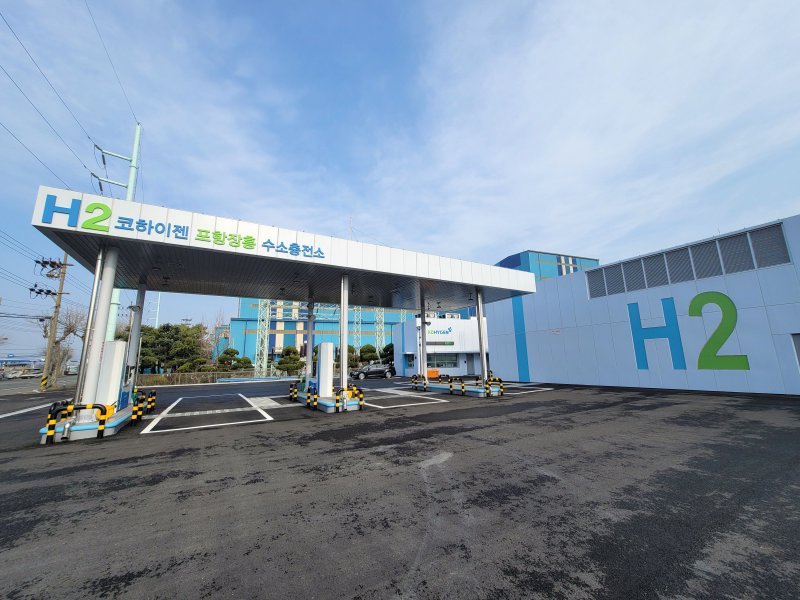 올해 수소차 1만 1000대, 수소버스 2000대 보조금 지급한다