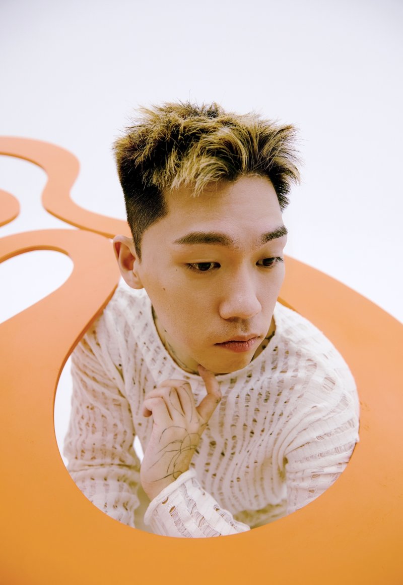 R&B 싱송라 오티스 림, 색다르지만 혼자 놀진 않죠