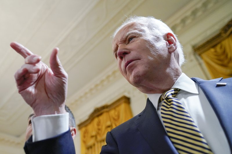 [워싱턴DC=AP/뉴시스]워싱턴포스트(WP)는 조 바이든 미국 대통령이 일본제철의 US스틸 인수를 불허하는 과정에서 복수의 고위 참모진의 반대 의견을 묵살했다고 4일(현지시각) 보도했다. 사진은 바이든 대통령이 2022년 3월16일(현지시각) 미국 수도 워싱턴DC 백악관 이스트룸에서 취재진 질문에 답하는 모습. 2025.01.06.