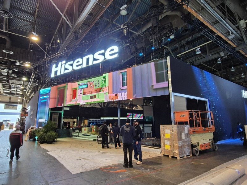 CES 개막 전 중국 하이센스 부스 (출처=연합뉴스)