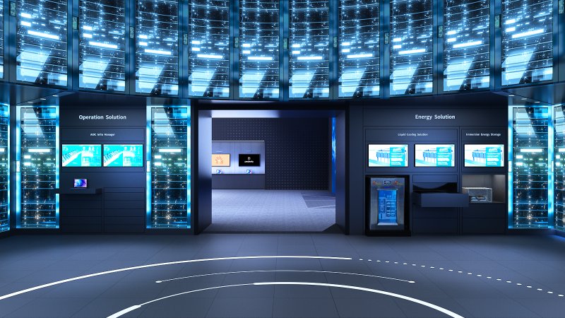 'HBM 동맹' 최태원&middot;젠슨 황 8개월만 투샷 나올까...SK그룹, 토탈 AI 솔루션 기업 진화 [CES 2025]