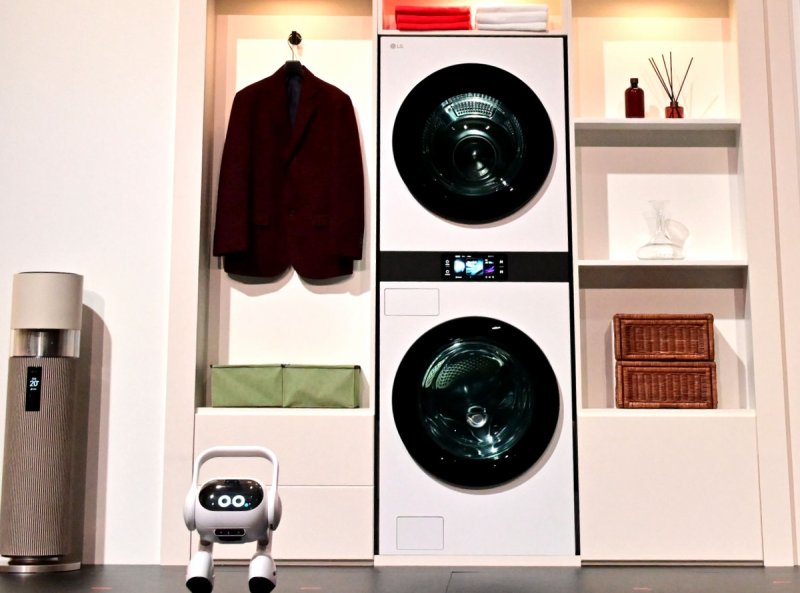 LG전자 '이동형 AI홈 허브' Q9 (출처=연합뉴스)