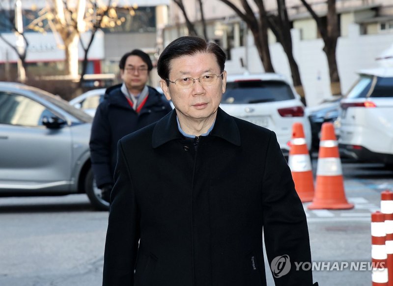 박종준 경호처장, 경찰 출석 (출처=연합뉴스)