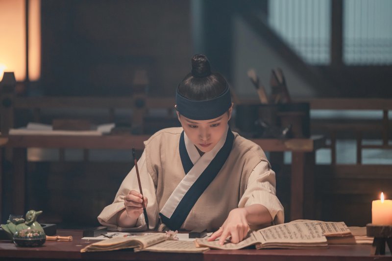 '체크인 한양' 도박장 만들려는 김지은, 하오나 3인방과 의기투합