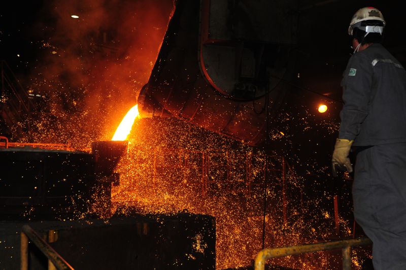 [단독]'포항'이 흔들린다...'가동 중단 번복' 현대제철, 2공장 유휴 인력 재배치