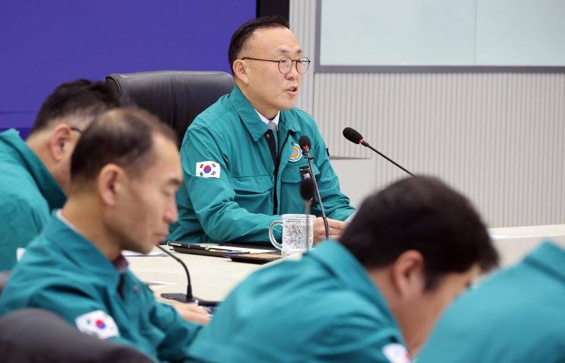 정부, 이달 말까지 11개 국적사·15개 공항 활주로 안전 점검