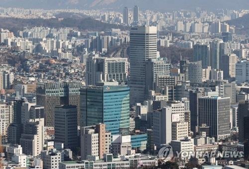 서울 남산에서 바라본 상업용 빌딩 (출처=연합뉴스)