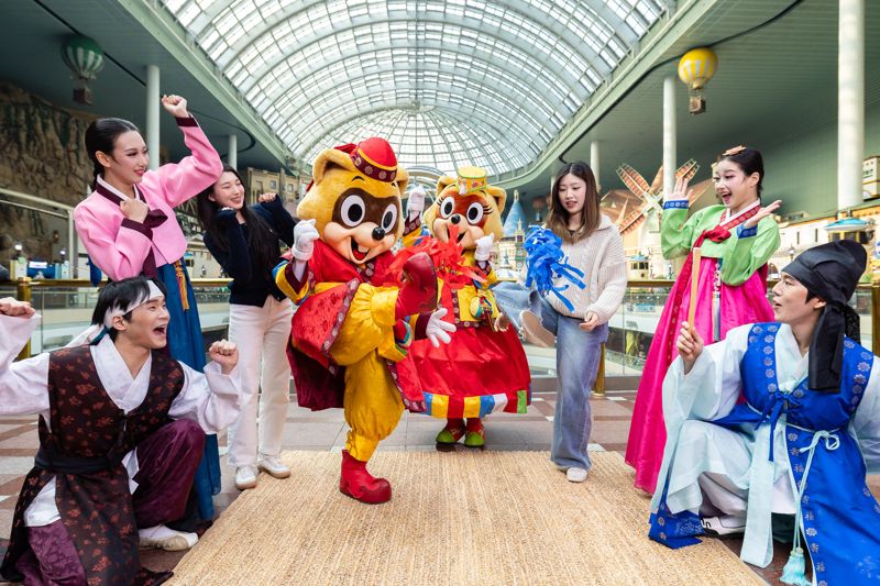 "얼쑤~" 롯데월드 어드벤처서 즐기는 '명절의 하루'