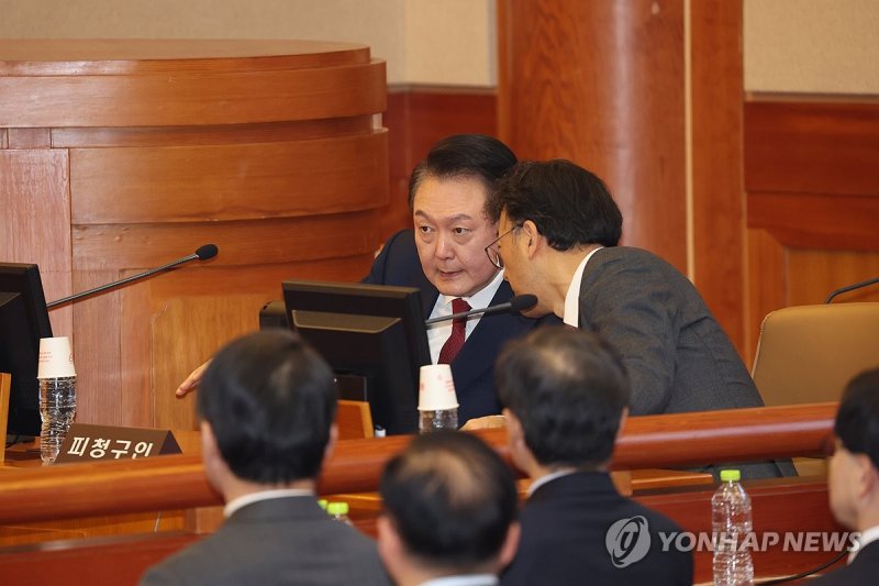 탄핵심판 3차 변론 출석한 윤석열 대통령 (출처=연합뉴스)